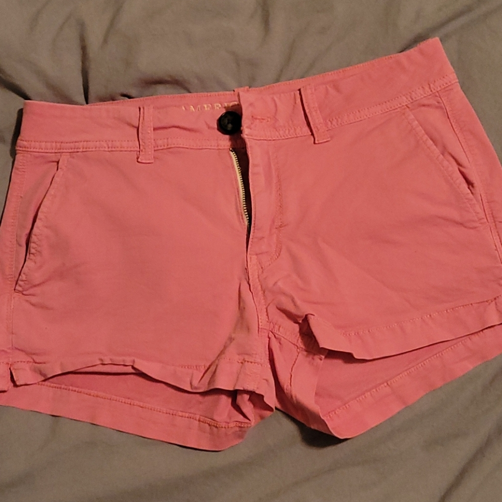 American Eagle pink shorts size 4